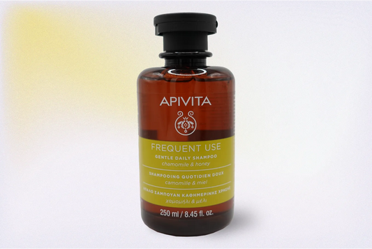 APIVITA FREQUENT USE CHAMPÚ SUAVE USO DIARIO CON CAMOMILA Y MIEL – 250 ML